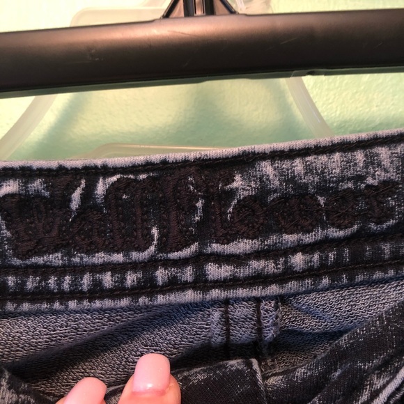 WallFlower Stretch Denim Jeans - Picture 4 of 6